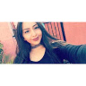 Meet your Posher, Daniela